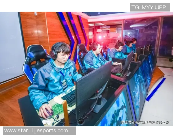 周磊畅谈英雄联盟游戏技巧与心得分享助你提升竞技水平